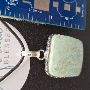 Peruvian Turquoise pendant #384 NWOT